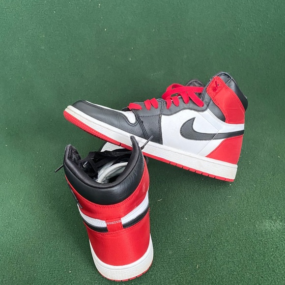 Jordan 1 - Picture 3 of 6